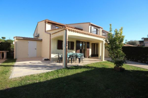 Spacieuse Maison d'angle dans domaine des TAMARIS 5 pièces 6 á 7 couchages WIFI- Accès payant pour piscines-animation - PORTIRAGNES PLAGE LRTAMJ37